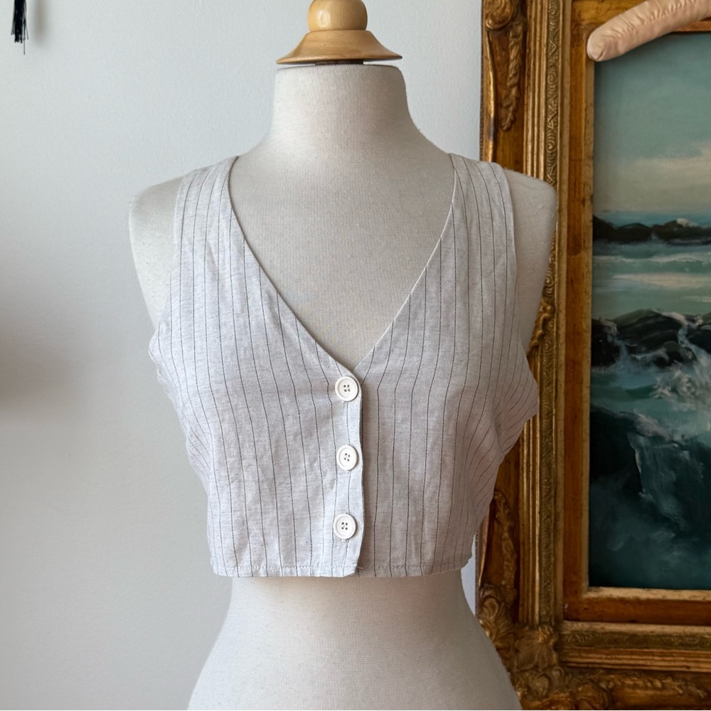 Button Up Cropped Vest